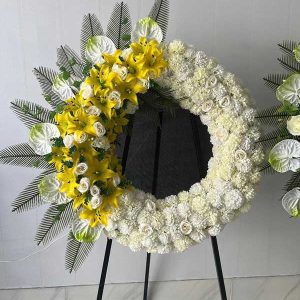 تاج گل مصنوعی درباری